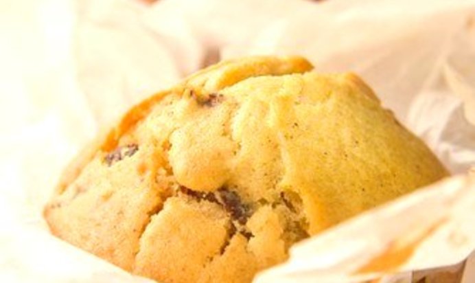 Сладкие маффины с цукини и грецкими орехами