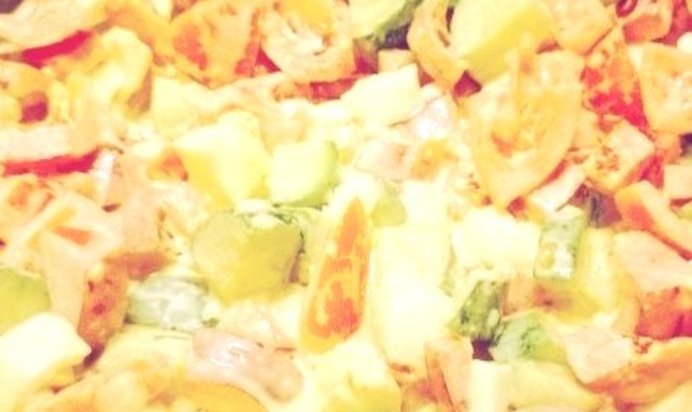 Салат летний с куриными яйцами