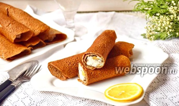 Блины гречневые с творожно-яблочной начинкой