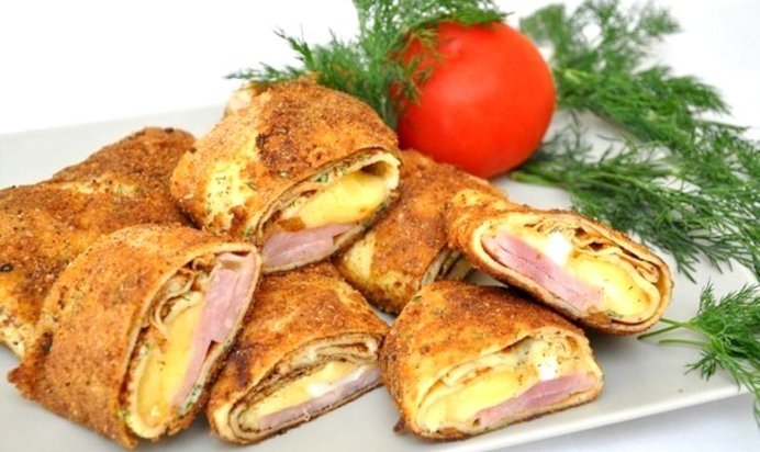 Блинчики с начинкой в панировке