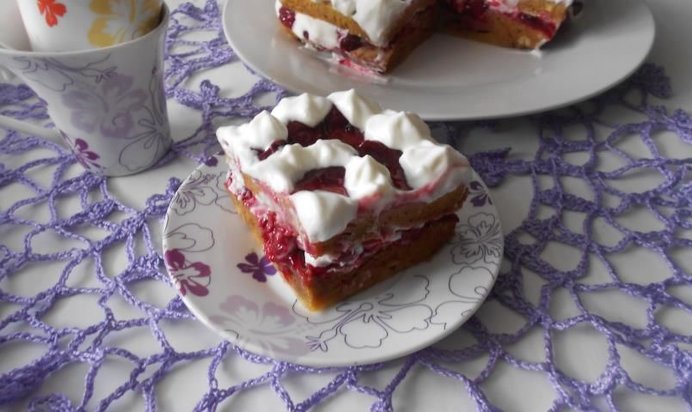 Вишневый торт в микроволновке