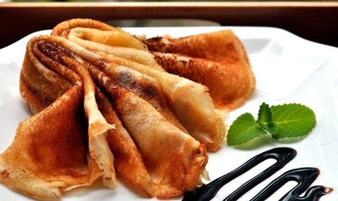 Блинчики на воде с яйцами