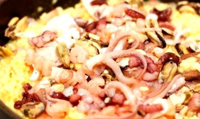 Ризотто с морским коктейлем