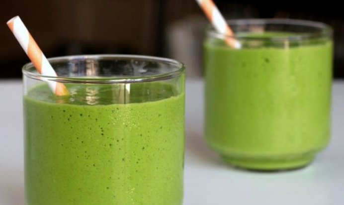 Зеленый витаминный напиток Тропик