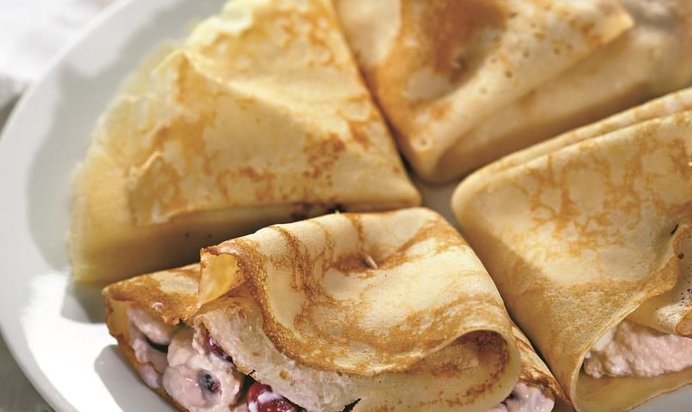 Блины с вишневым кремом