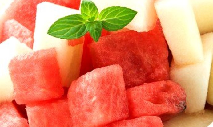 Дыня и арбуз в лаймовом сиропе