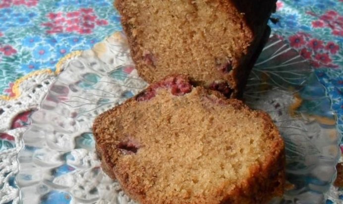 Кекс с вишней на кефире