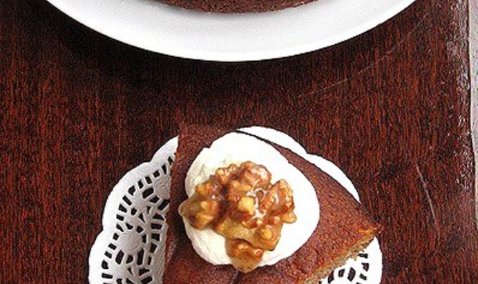 Орехово-медовый кекс