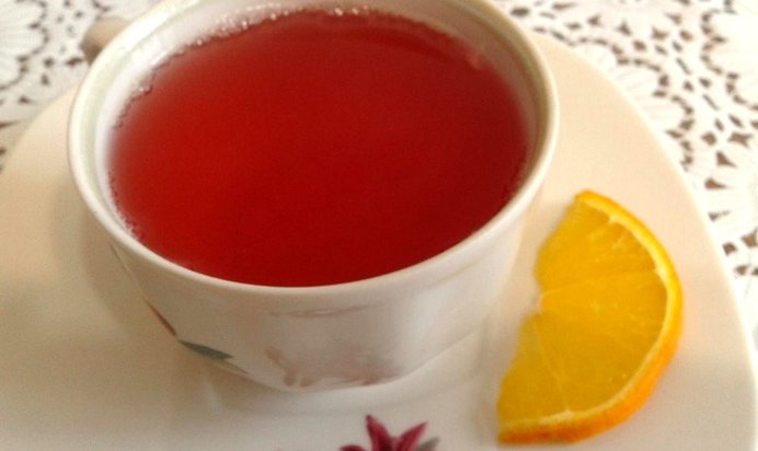 Ягодный компот с апельсином