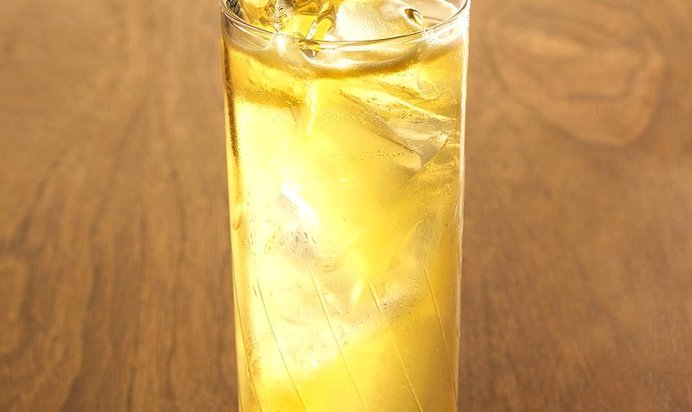 Коктейль «Фред Коллинз физ» (The Fred Collins Fizz)