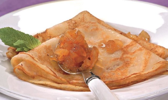 Гречневые блины с яблоками