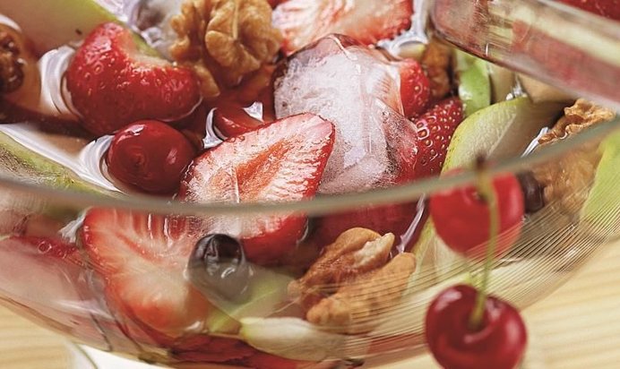 Фруктовый пунш с кленовым сиропом