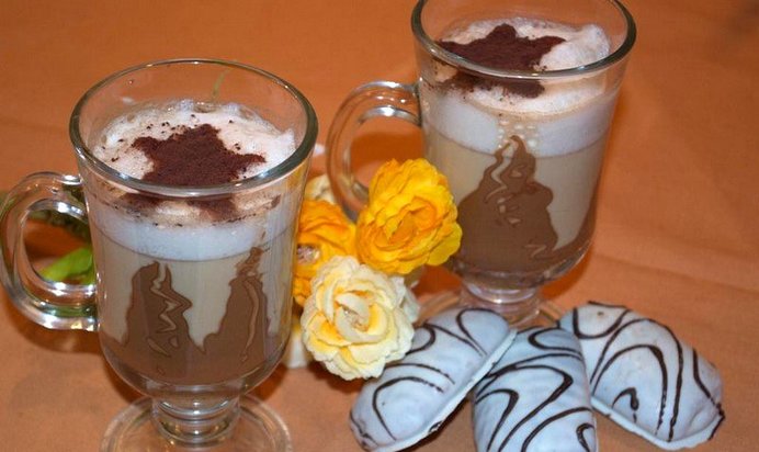 Кофейный напиток с шоколадом