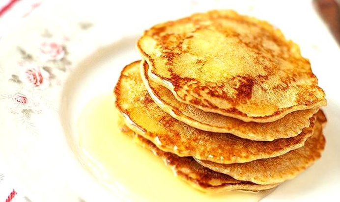 Овсяные блинчики с яблоком