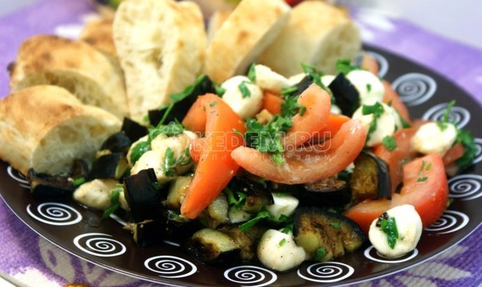 Кисель из свежих яблок с молоком или сливками