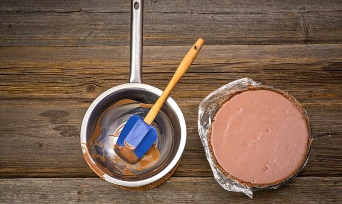 Торт «Птичье молоко» в молочном шоколаде