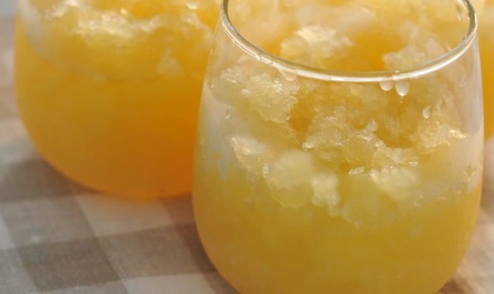 Цитрусовый пунш с шампанским