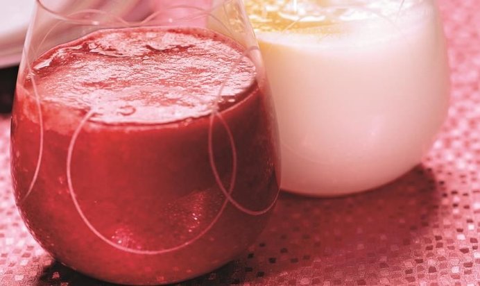 Напитки с минеральной водой: малиновый напиток, ласси с минеральной водой