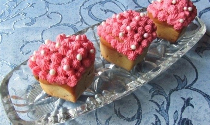 Сметанные кексы с клюквой