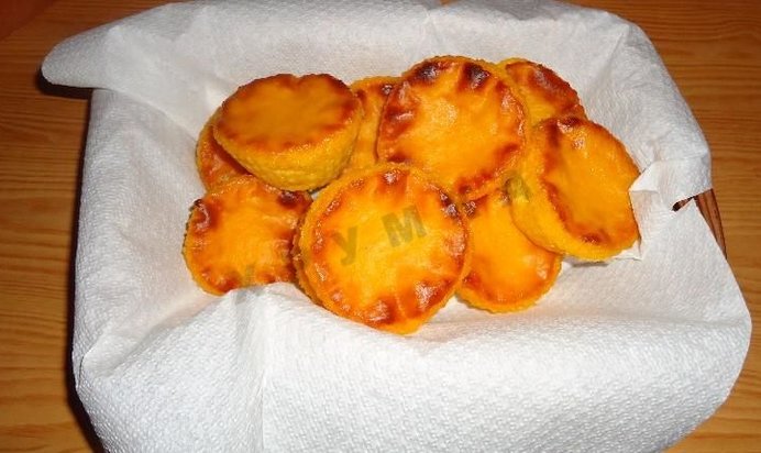 Морковные кексы с творогом