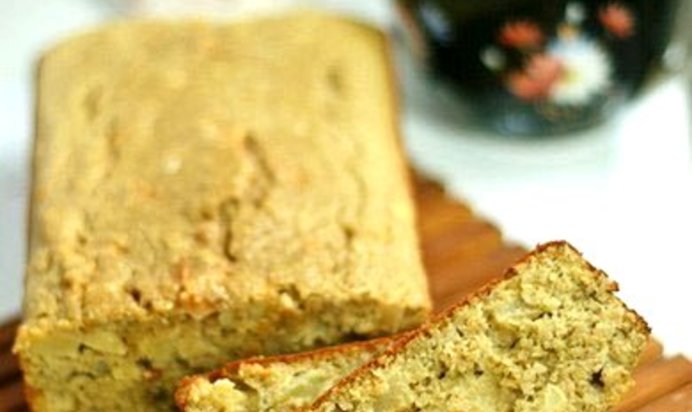 Банановый кекс с яблоком