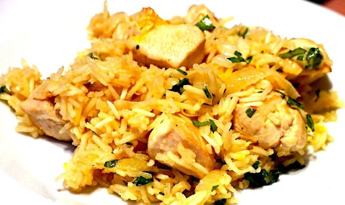 Куриный плов в мультиварке