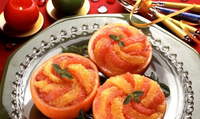 Цитрусовый салат с анисовым сиропом