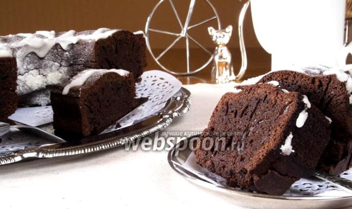 Шоколадный кекс с корицей