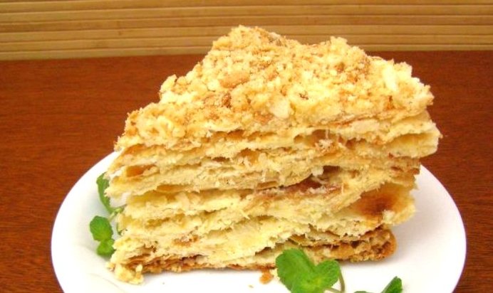 Слоеный торт