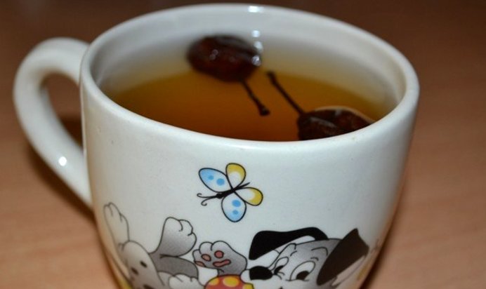 Компот из сухофруктов для ребенка