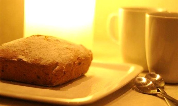 Ореховый кекс с изюмом