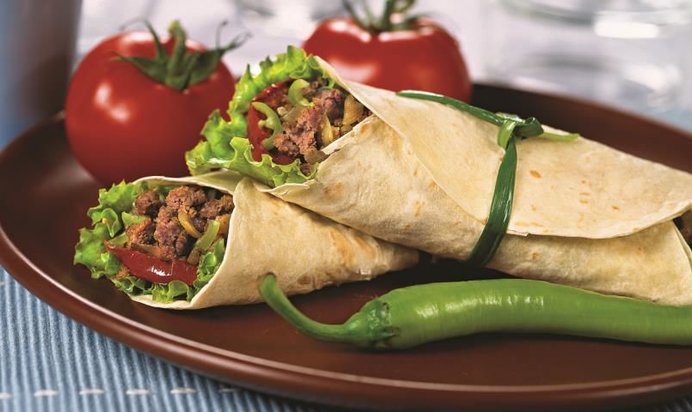 Тортильи с говядиной и миндалем