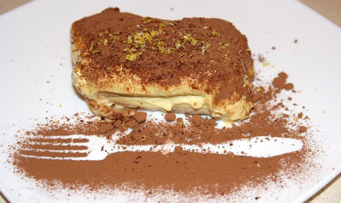 Тирамису с лимонной цедрой