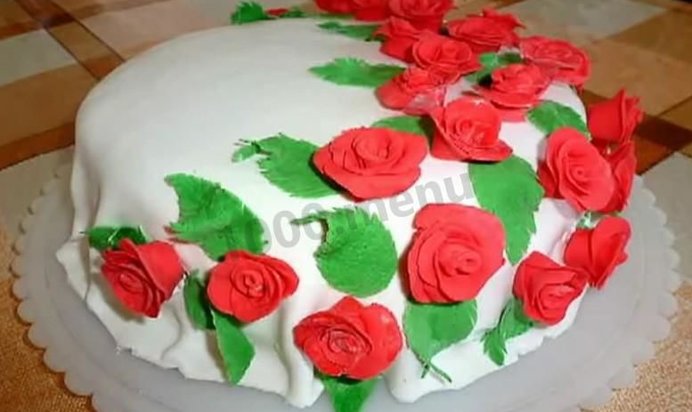 Торт с розами из мастики