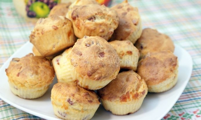 Кексики с ветчиной и сыром