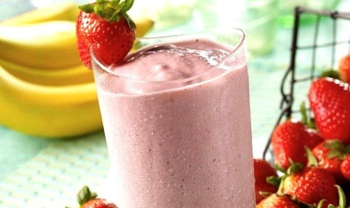 Кокосовый смузи с малиной