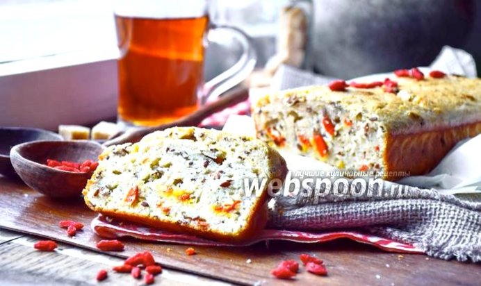 Овсяный кекс с семенами льна и ягодами годжи