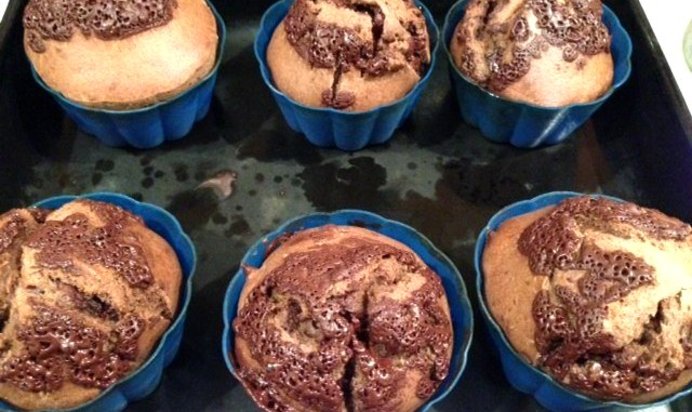 Ржаные маффины с шоколадом