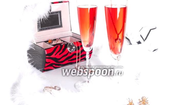 Коктейль Кир Рояль