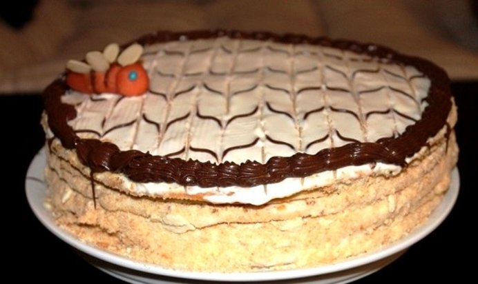 Медовый торт в заварном тесте