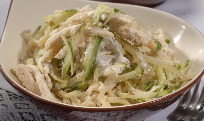 Блинный салат