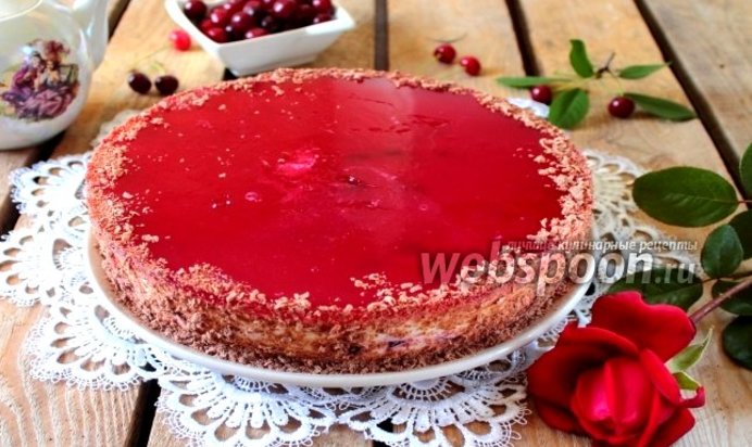 Торт «Вишнёвый сюрприз»