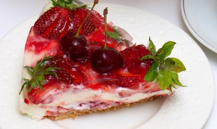 Торт Клубничка