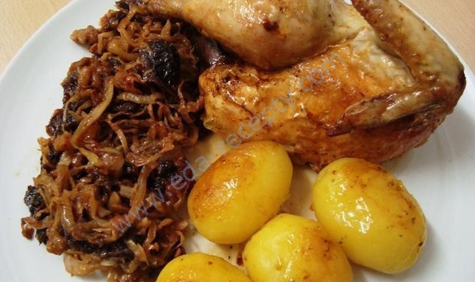 Фаршированный цыпленок в духовке