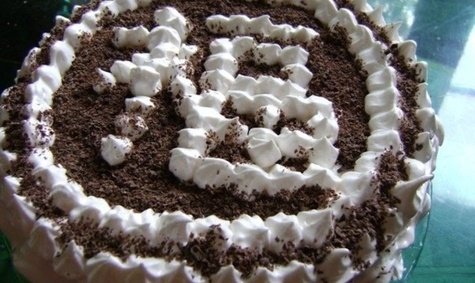 Бисквитный торт