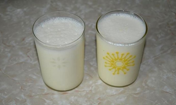 Молочный коктейль из мороженного