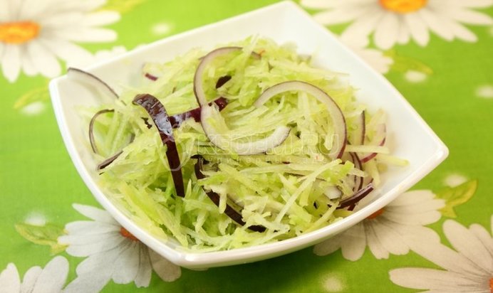 Салат из зелёной редьки