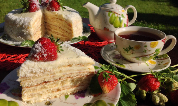 Слоеный творожно-сметанный торт