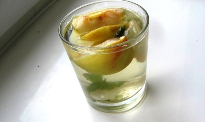 Яблочный компот из свежих яблок