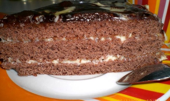 Торт «Прага» со сметанным кремом